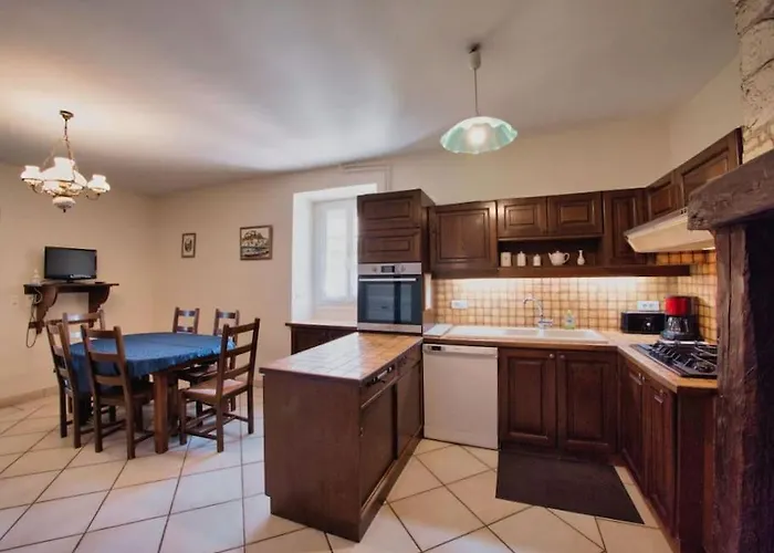 Maison Du Pont De La Roussie * Cazoules