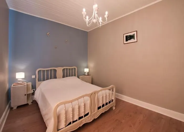 Maison Du Pont De La Roussie * Cazoules